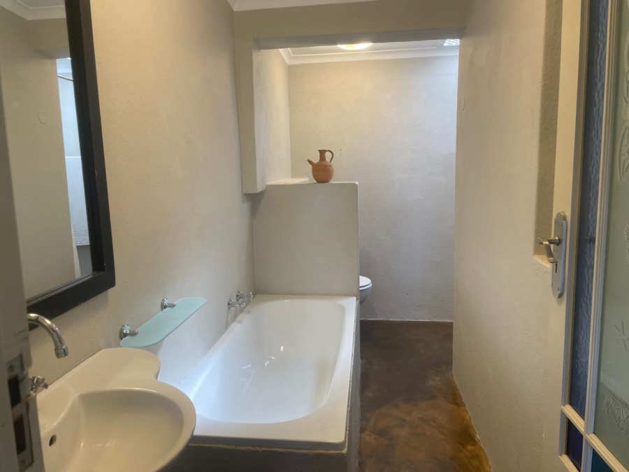 To Let 2 Bedroom Property for Rent in Simons Town Western Cape